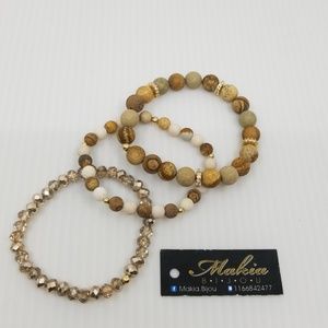 Woman bracelets natural stones